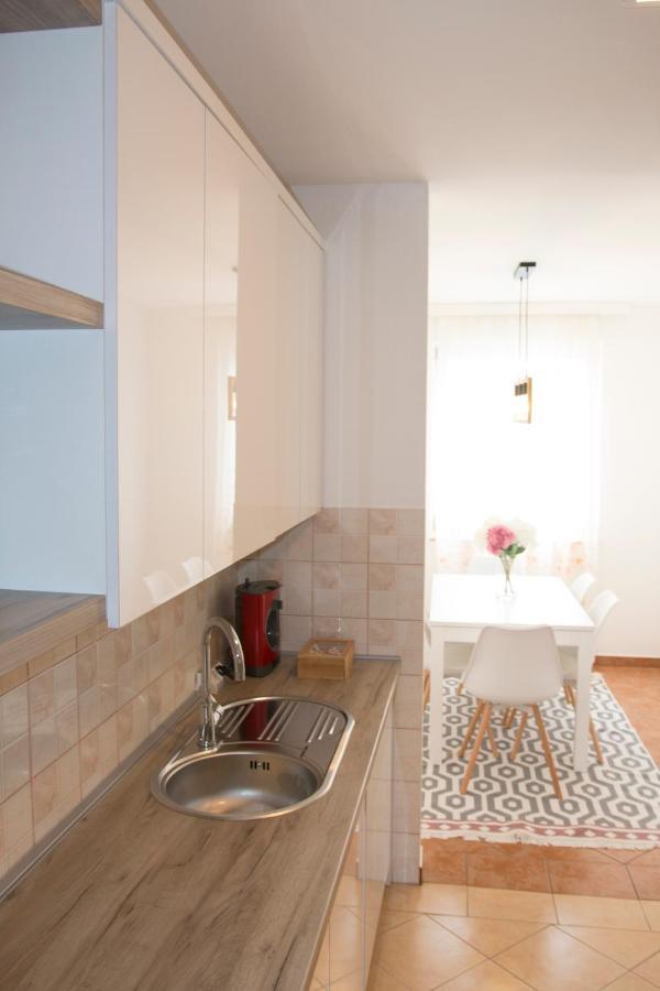 Memories Apartment โมสตาร์ ภายนอก รูปภาพ
